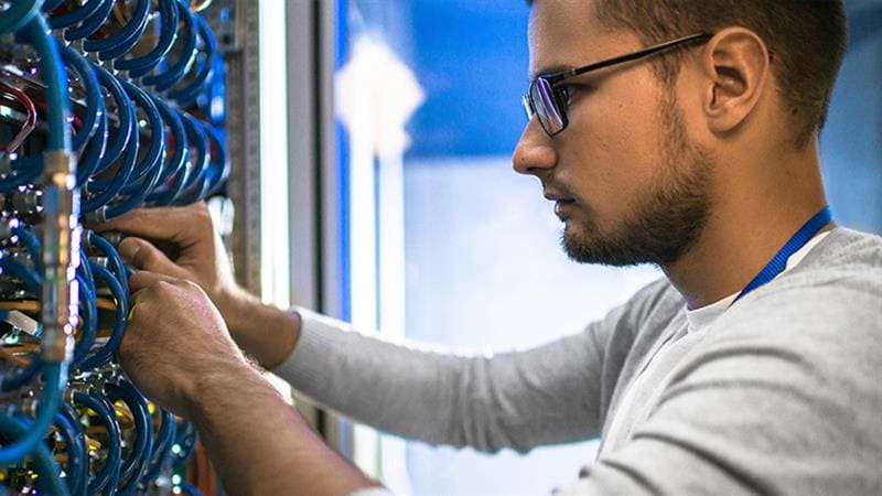 Certified experts to support data center tasks and incident response